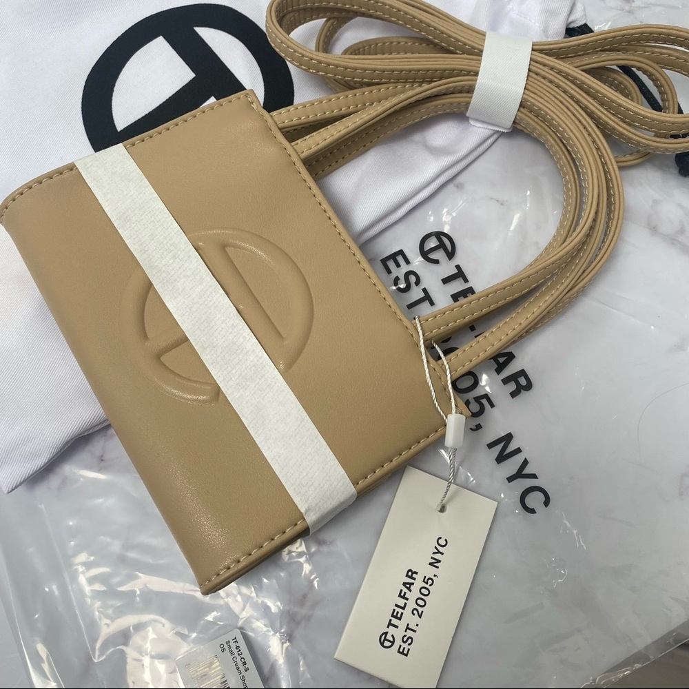 Never worn SMALL Telfar Cream shopping bag